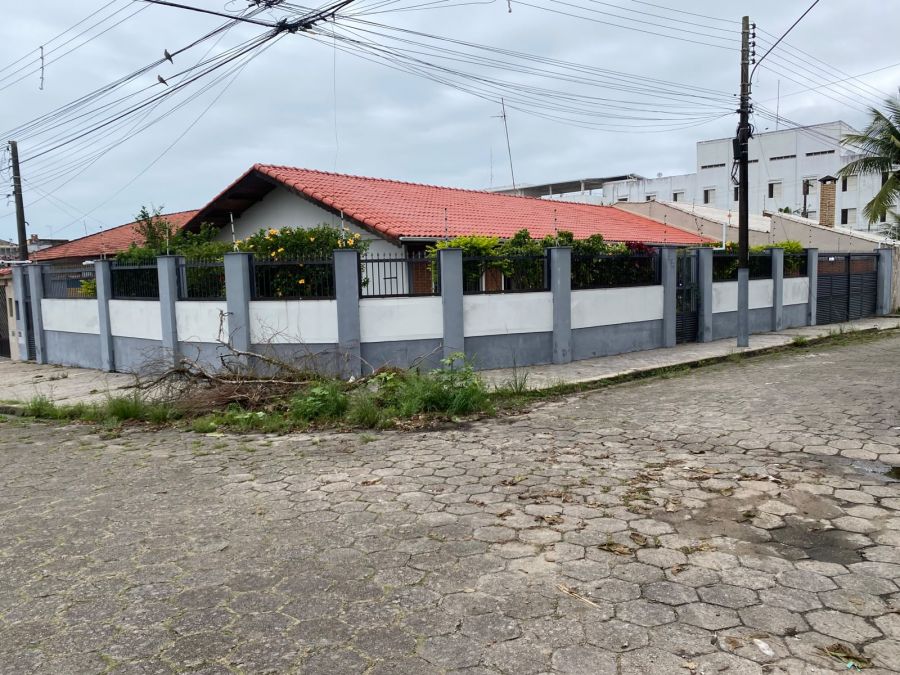 Casa Alto Padrão - Venda - Jardim Ribamar - Peruíbe - SP