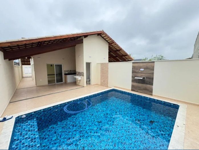 Casa Alto Padrão - Venda - Tupy - Itanhaém - SP