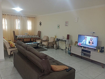 Casa 03 Dorms 01 Su�te Cibratel 01