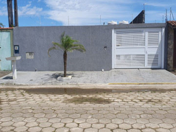 Casa t�rrea 200m da praia - Itanha�m-SP