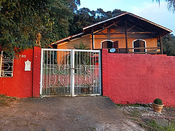 Sobrado 4 dormitorios